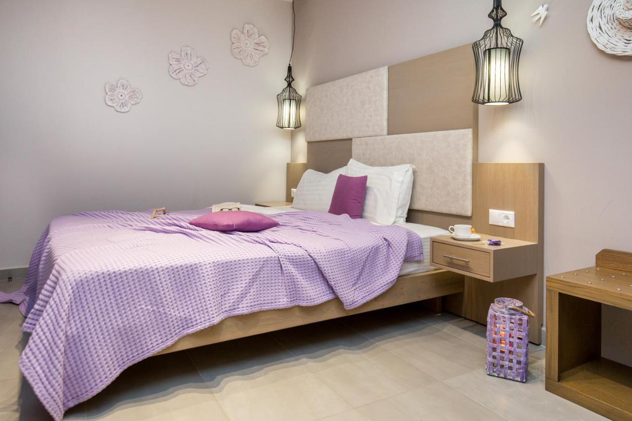 Iria'S Luxury Apartments 利迈纳里亚 外观 照片