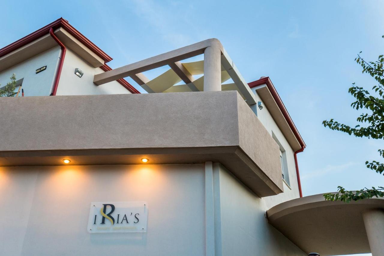Iria'S Luxury Apartments 利迈纳里亚 外观 照片