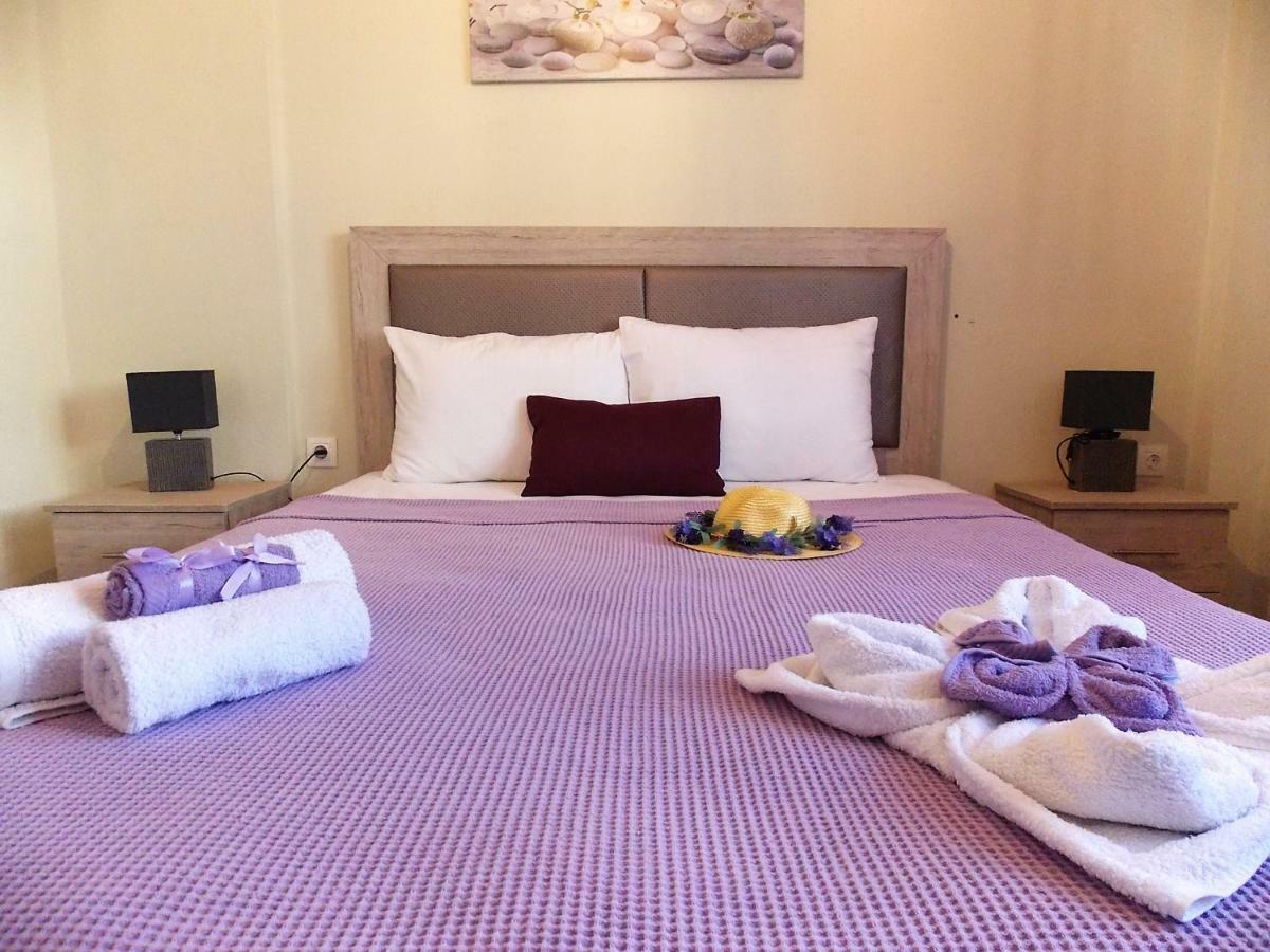 Iria'S Luxury Apartments 利迈纳里亚 外观 照片